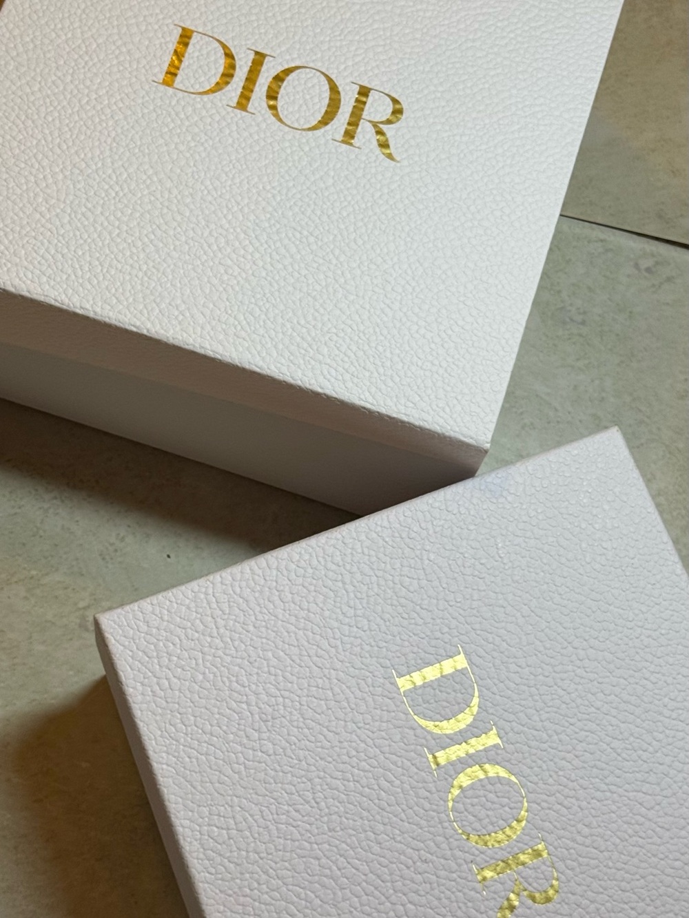 DIOR 2 White gift box- medium square sized